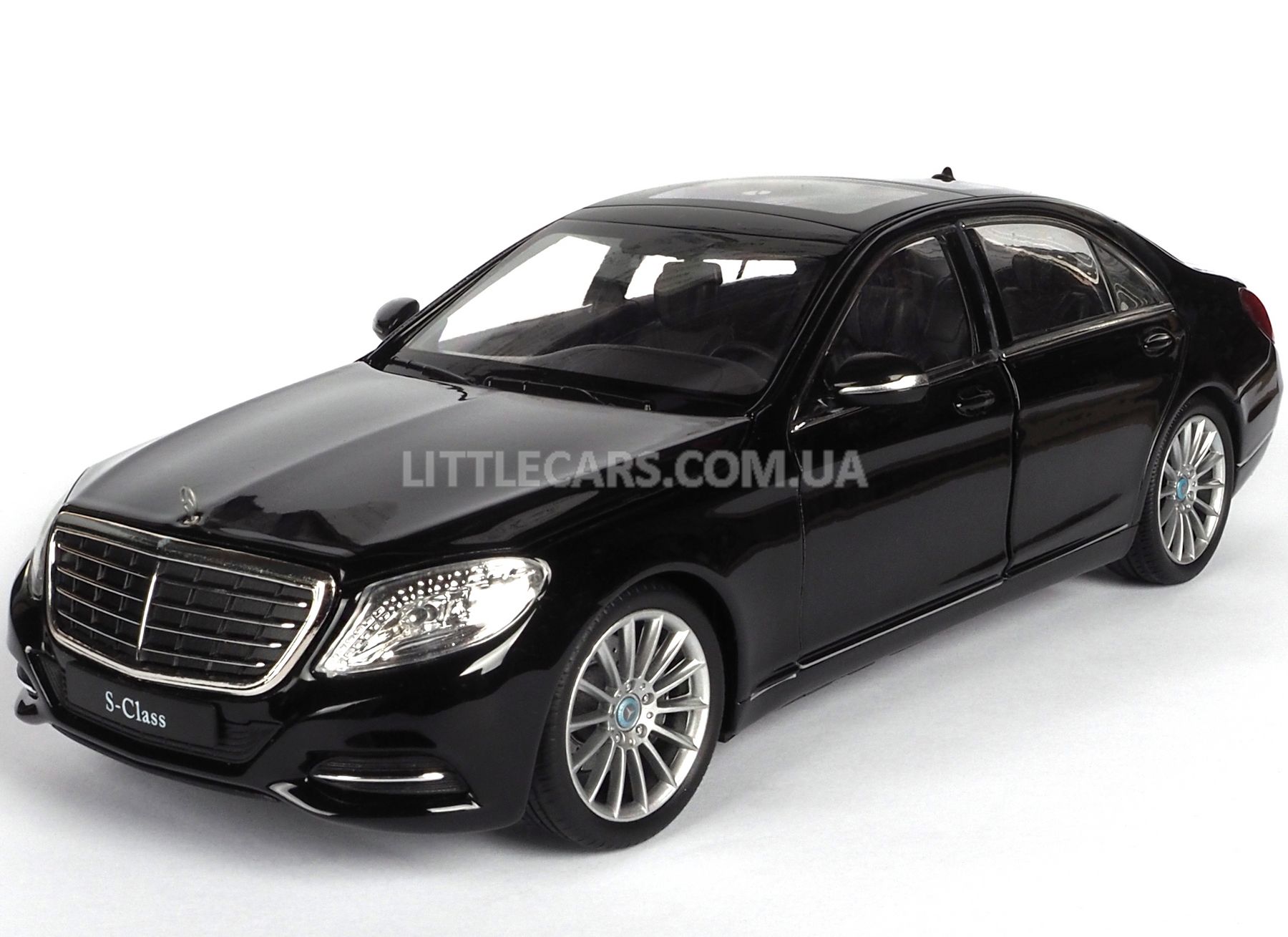 Купить Моделька машины Welly Mercedes-Benz S-Class 1:24 (W222) черный  24051BL в интернет магазине LITTLECARS