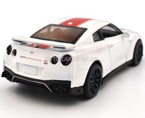 Металева модель машини Nissan GT-R (R35) 50th Anniversary Edition Автопром 68469 1:32 білий 68469W фото