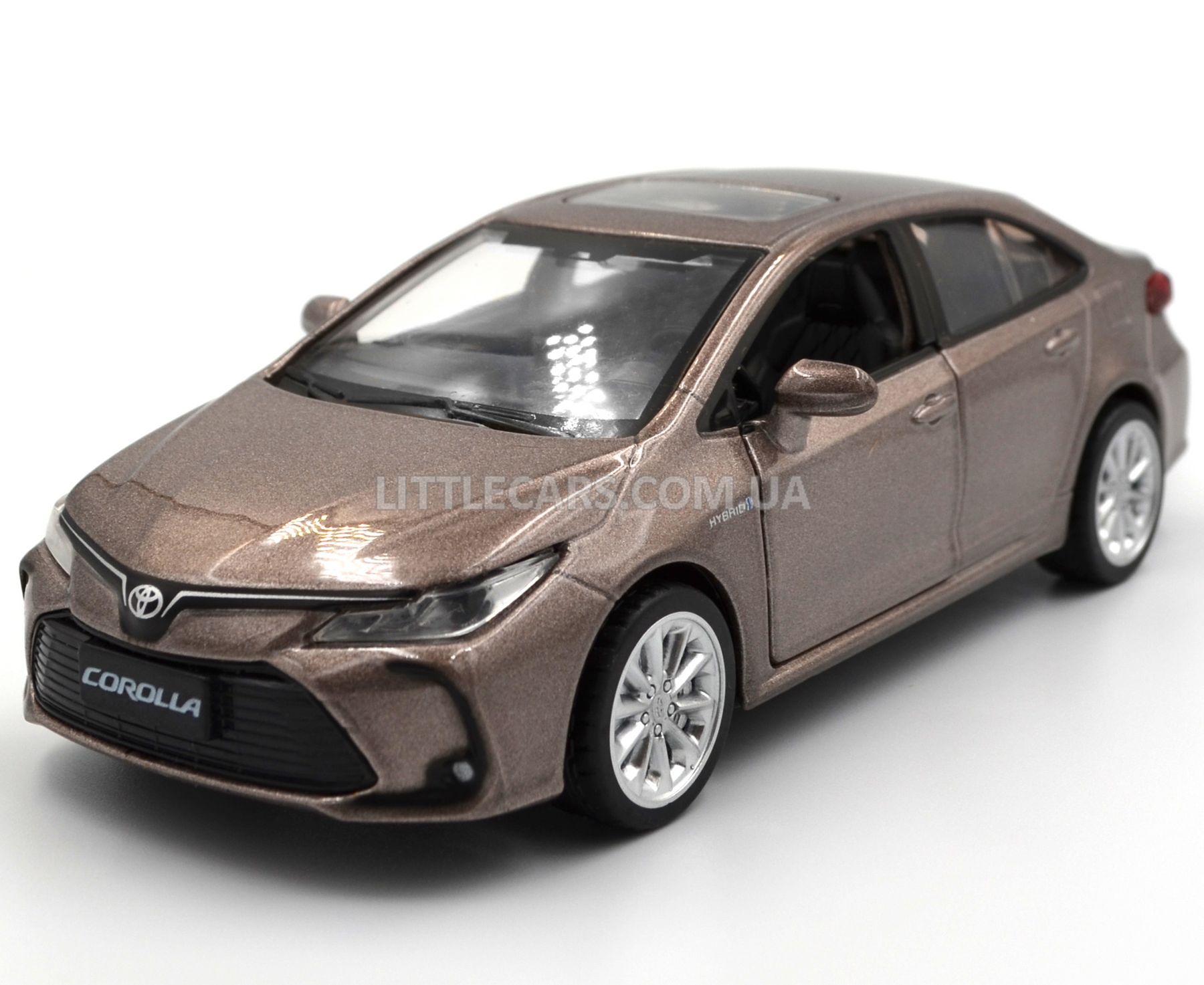 Купить Металлическая модель машины Toyota Corolla Hybrid 68432 Автопром  1:33 коричневый 68432BR в интернет магазине LITTLECARS