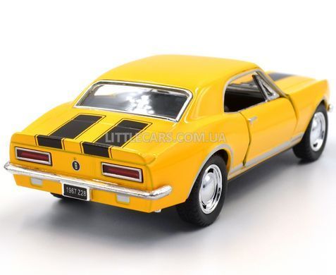 Іграшкова металева машинка Kinsmart Chevrolet Camaro Z/28 1967 жовтий KT5341WY фото