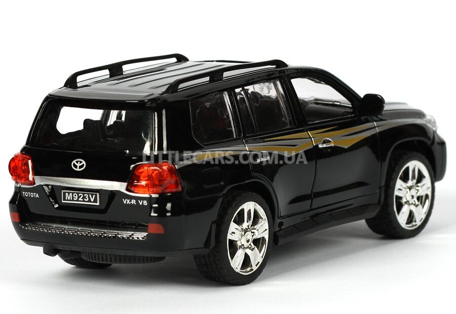 Toyota land cruiser игрушка