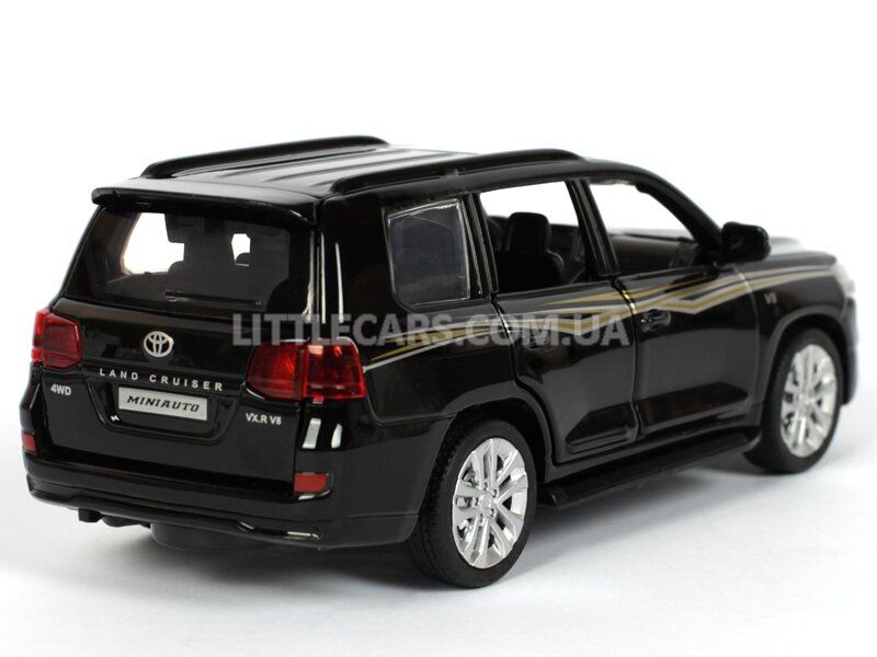 Toyota land cruiser игрушка