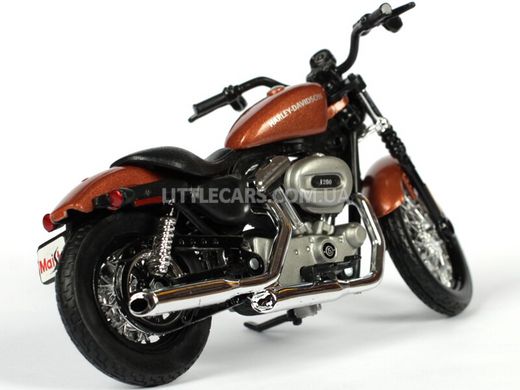 Мотоцикл Maisto Harley-Davidson 2007 XL 1200N Nightster 1:18 оранжевый 3936038O фото