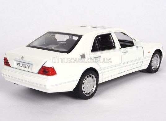 Металлическая модель машины Автопром 32014 Mercedes W140 "Кабан" 1:32 белый 32014W фото