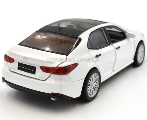 Іграшкова металева машинка Toyota Camry 2017 1:34 Автопром 68459 біла 68459W фото