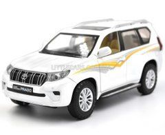 Металева модель машини Toyota Land Cruiser Prado 2018 Автопром 68270 1:24 білий 68270AW фото